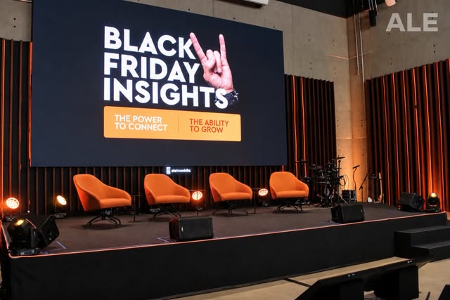Palco, LED e apresentação